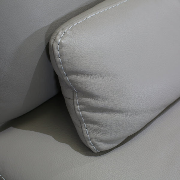 Roche Bobois Scenario Leather Living Room Set by Sacha Lakic