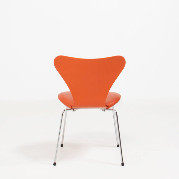 Arne Jacobsen for Fritz Hansen Orange Leather Series 7 Chair - REHAUS - arne jacobsen
