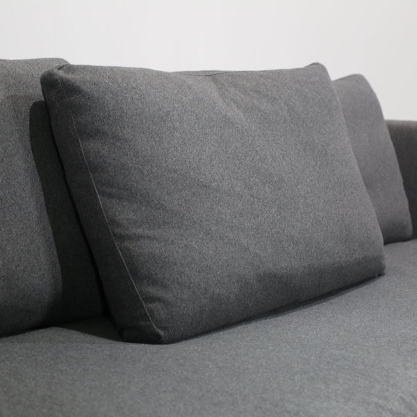 B&B Italia Charles Three Seater Sofa by Antonio Citterio @ REHAUS