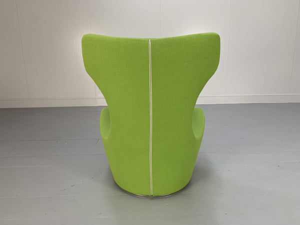B&B Italia Grande Papilio Armchair - In Green Ego Wool @ REHAUS