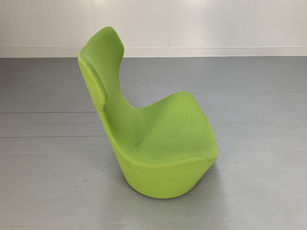 B&B Italia Grande Papilio Armchair - In Green Ego Wool @ REHAUS