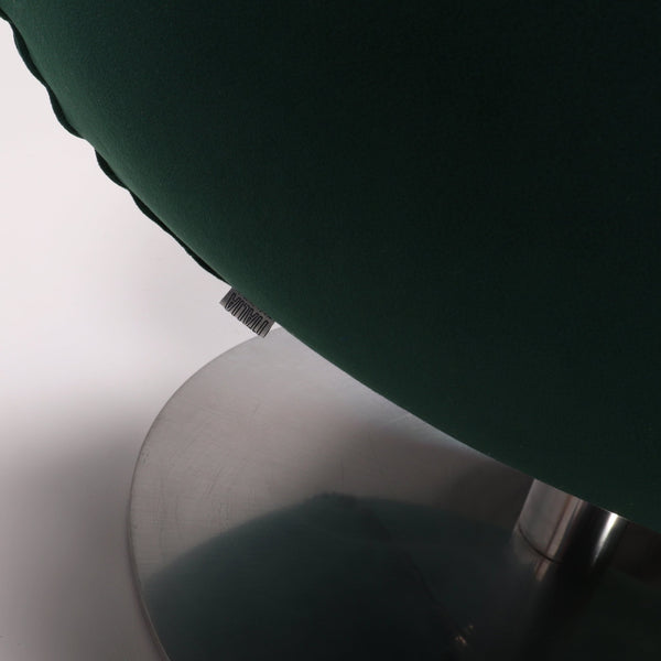 B&B Italia Green Tulip Armchair by Jeffrey Bernett - REHAUS - Jeffrey Bernett