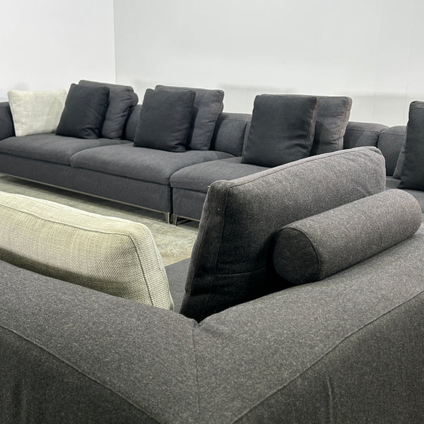 B&B Italia Large Michel Sofa by Antonio Citterio @ REHAUS