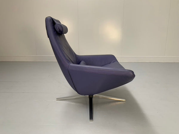 B&B Italia Metropolitan ME100 Armchair - In Blue Gamma Leather @ REHAUS
