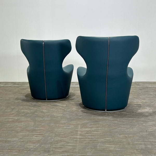 B&B Italia Piccola Papilio Armchairs, Set of Two @ REHAUS