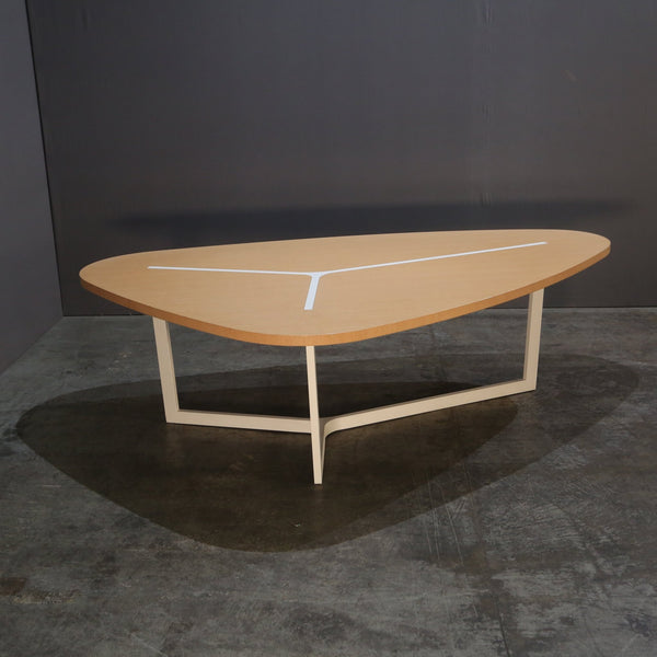 B&B Italia Seven Dining Table @ REHAUS