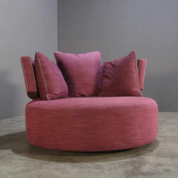 Bespoke Purple Love Seat @ REHAUS