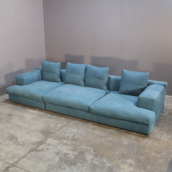 Cassina Miloe Sofa by Lissoni & Partners @ REHAUS