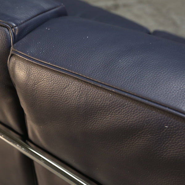 Cassina Two Seater Fauteuil Grand Confort Sofa by Le Corbusier @ REHAUS