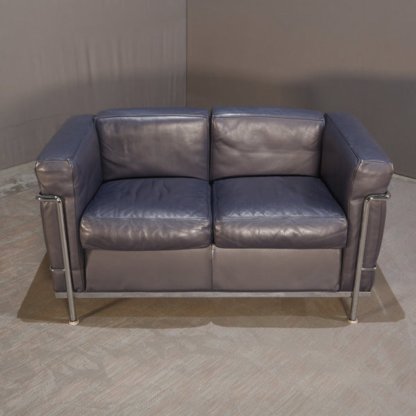 Cassina Two Seater Fauteuil Grand Confort Sofa by Le Corbusier @ REHAUS