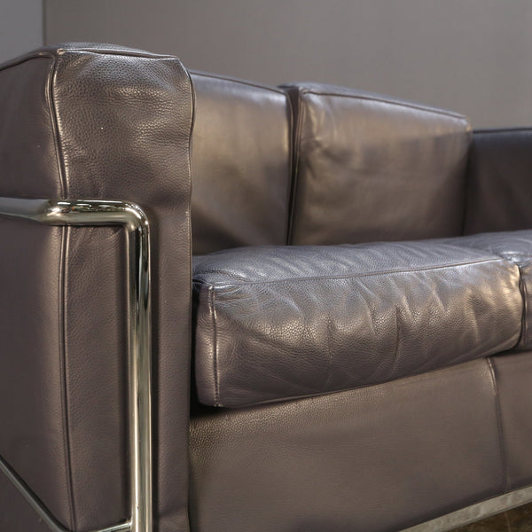 Cassina Two Seater Fauteuil Grand Confort Sofa by Le Corbusier @ REHAUS