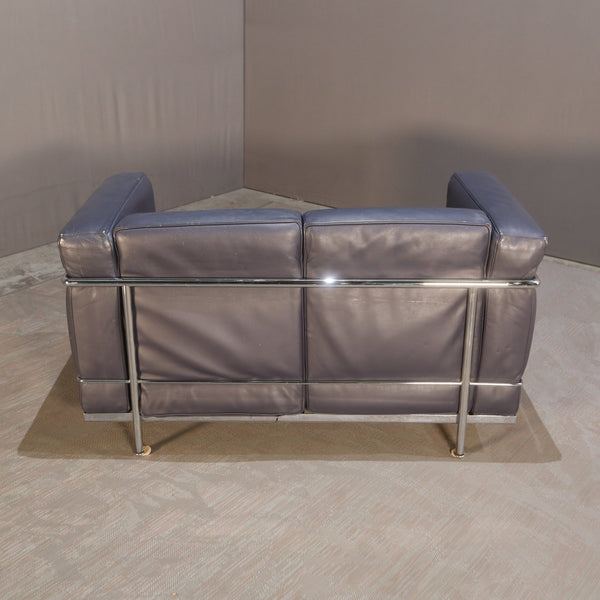 Cassina Two Seater Fauteuil Grand Confort Sofa by Le Corbusier @ REHAUS