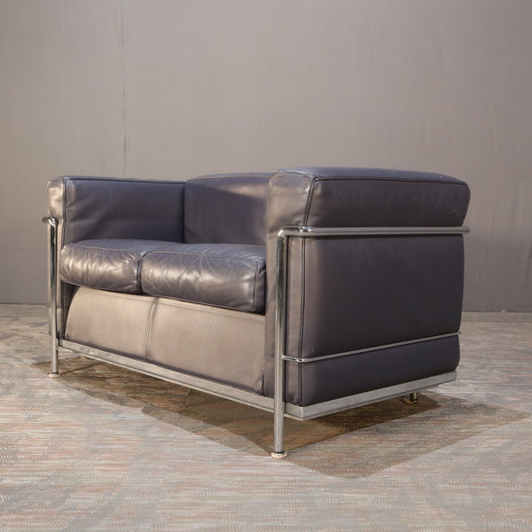 Cassina Two Seater Fauteuil Grand Confort Sofa by Le Corbusier @ REHAUS