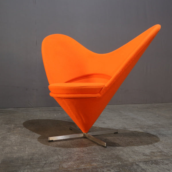 Cone Heart Chair by Verner Panton @ REHAUS