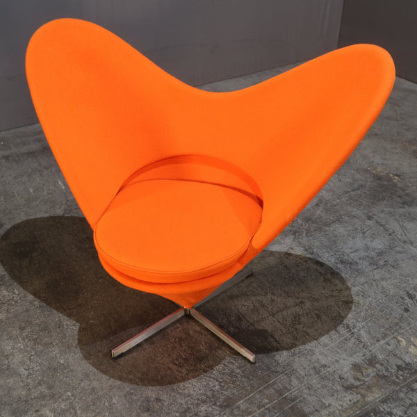Cone Heart Chair by Verner Panton @ REHAUS