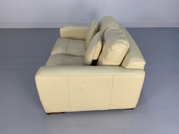Duresta Panther 2 - Seat Sofa - In Cream Leather @ REHAUS