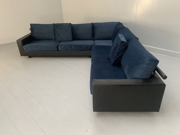 Flexform Status Sectional L - Shape Sofa - In Black Leather & Blue Velvet @ REHAUS