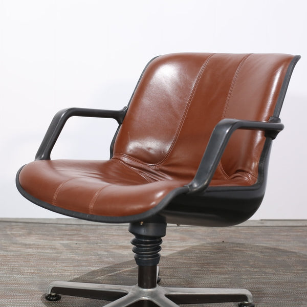 Froescher 1982 Resumo Armchair @ REHAUS