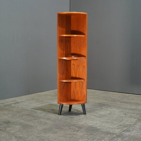 G Plan Teak Corner Shelf @ REHAUS