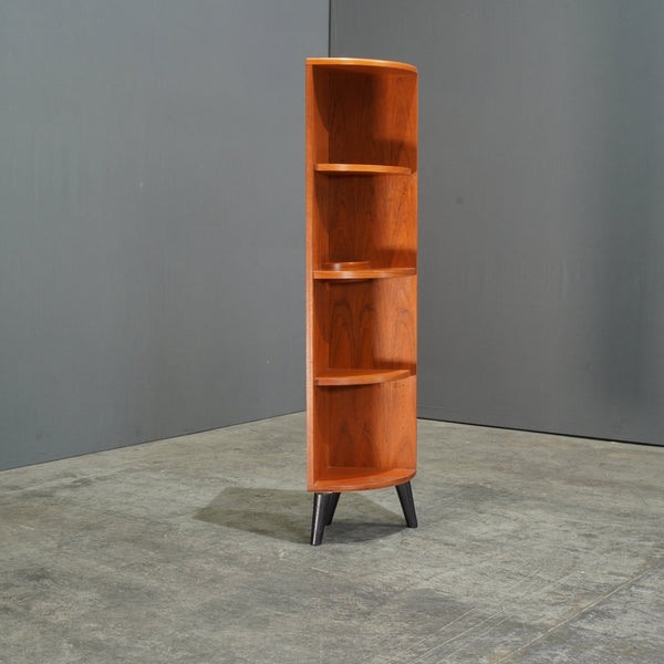 G Plan Teak Corner Shelf @ REHAUS