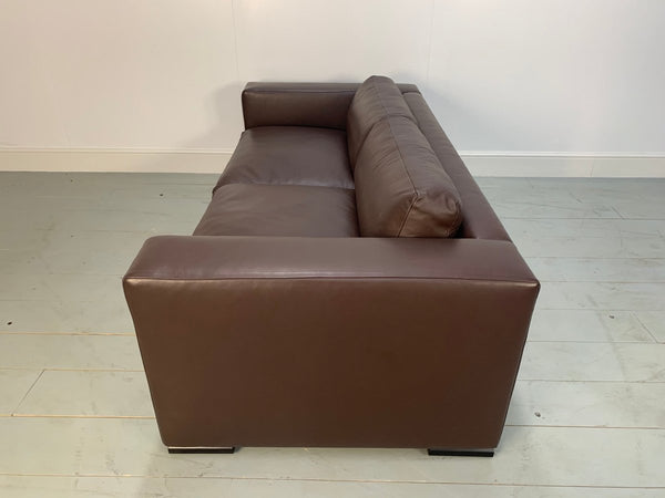 George Smith Leather Sofa - Signature Square - Large 2.5 - Seat Sofa in Brown Leather @ REHAUS