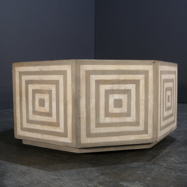 Hooker Furniture Mango Wood Coffee Table on Castors @ REHAUS