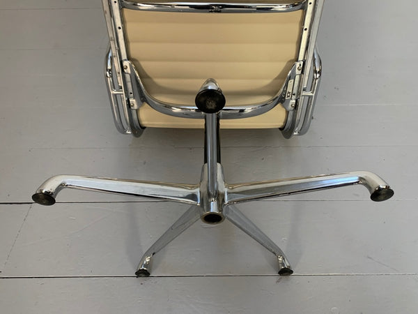 ICF Vitra Eames EA 108 Aluminium Chair - In Pale - Cream Leather @ REHAUS