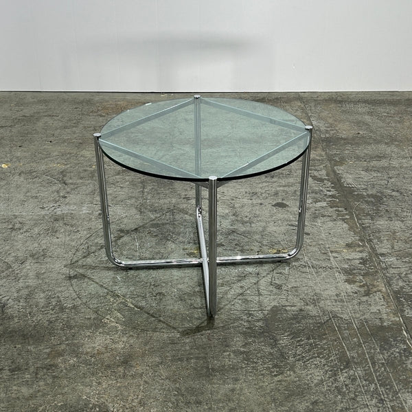 Knoll MR Low Glass Table by Ludwig Mies van der Rohe @ REHAUS