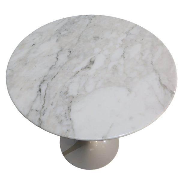 Knoll Side Table by Eero Saarinen @ REHAUS