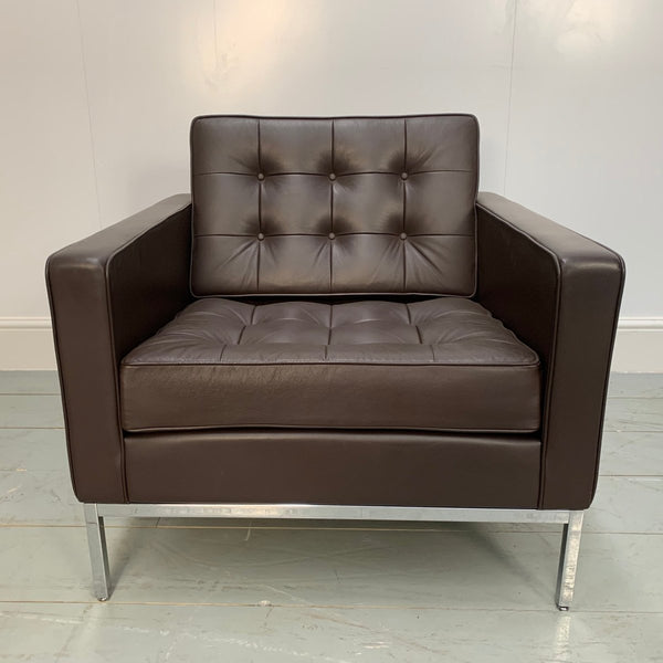 Knoll Studio Florence Knoll Lounge Chair Armchair - In Sabrina Brown Leather @ REHAUS