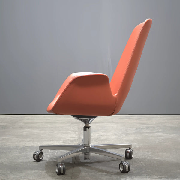 Koleksiyon Halia Manager Meeting Chair by Studio Kairos - REHAUS - Koleksiyon