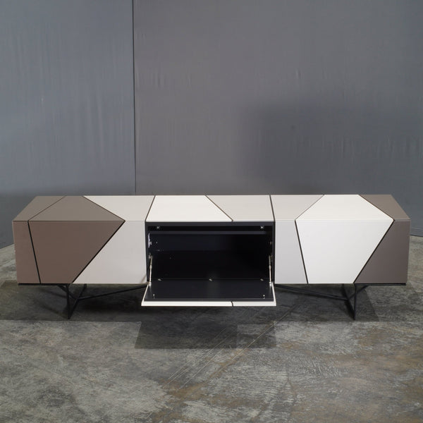 Ligne Roset Limited Edition Lines Sideboard by Peter Maly @ REHAUS