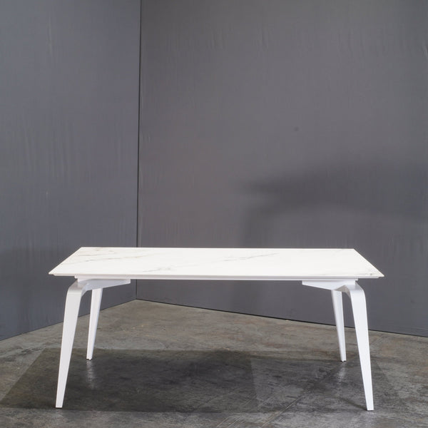 Ligne Roset Odessa Dining Table with White Lacquered Base by Mauro Lipparini - REHAUS - Ligne Roset
