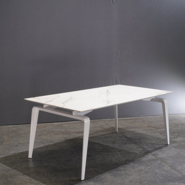 Ligne Roset Odessa Dining Table with White Lacquered Base by Mauro Lipparini - REHAUS - Ligne Roset
