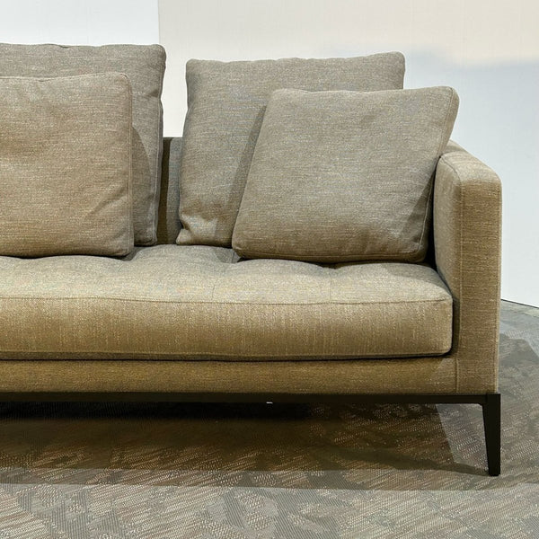 Maxalto Simpliciter Sofa by Antonio Citterio @ REHAUS