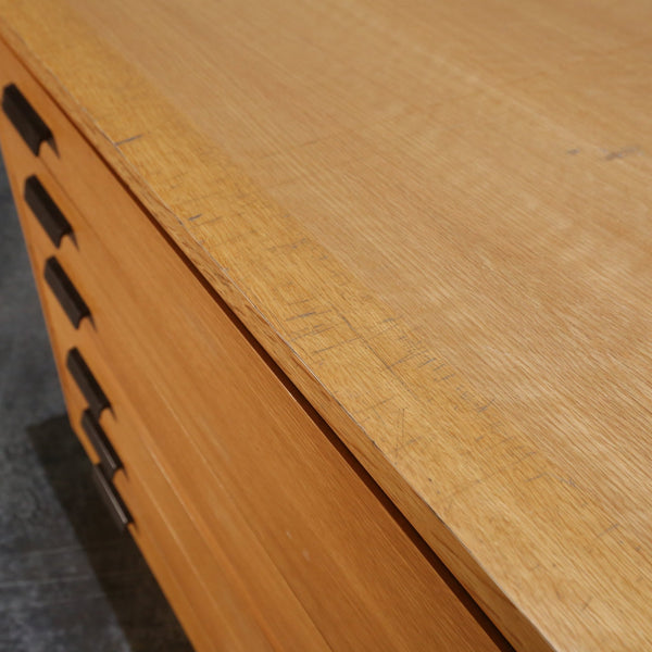 Mid - Century Plan Chest @ REHAUS