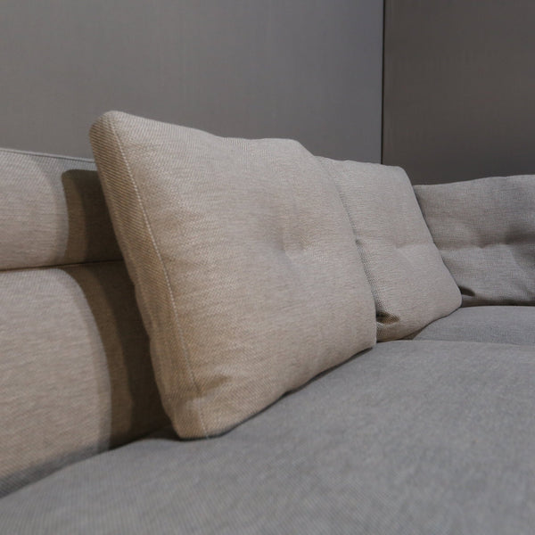 Minotti Alexander Sofa by Rodolfo Dordoni @ REHAUS