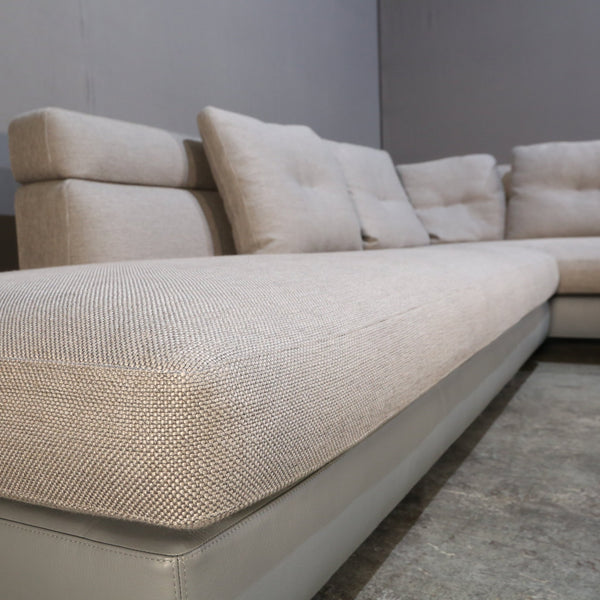 Minotti Alexander Sofa by Rodolfo Dordoni @ REHAUS