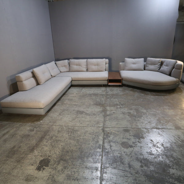 Minotti Alexander Sofa by Rodolfo Dordoni @ REHAUS