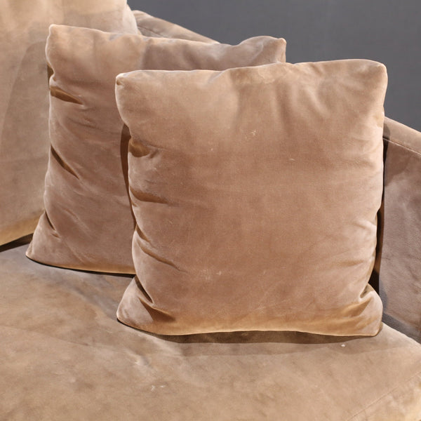 Minotti Andersen Six Seater Slim Sofa by Rodolfo Dordoni @ REHAUS