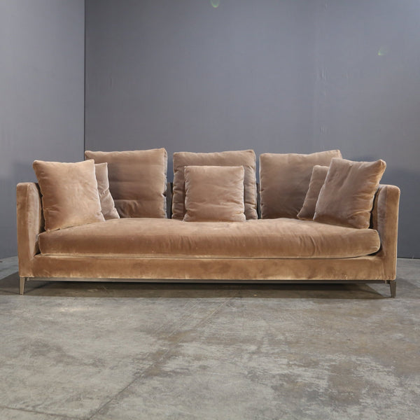 Minotti Andersen Six Seater Slim Sofa by Rodolfo Dordoni @ REHAUS