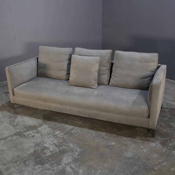 Minotti Andersen Slim Sofa by Rodolfo Dordoni @ REHAUS