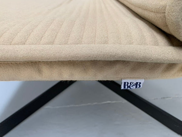 Pair of B&B Italia VVD Armchairs - In Cashmere Wool @ REHAUS