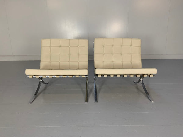 Pair of Knoll Studio Barcelona Chairs - In Pale Leather @ REHAUS