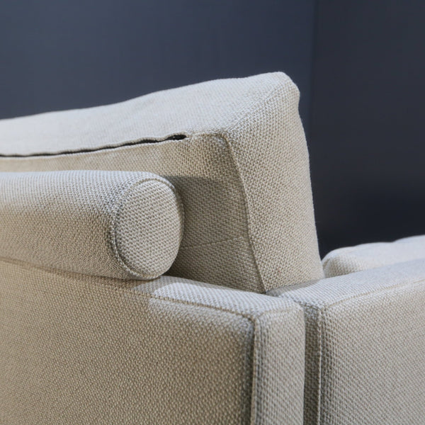 Poliform Mondrian Sofa by Jean - Marie Massaud @ REHAUS