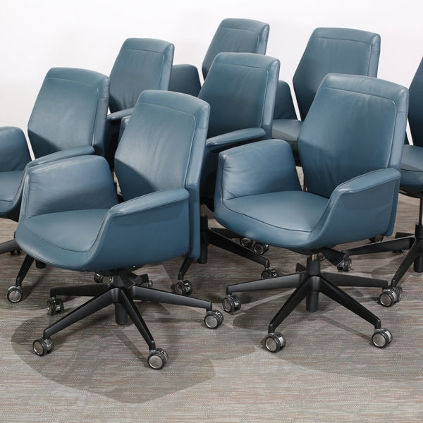 Poltrona Frau Downtown Managerial Armchair by Jean - Marie Massaud @ REHAUS