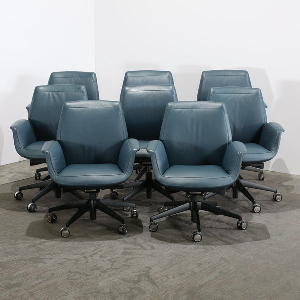 Poltrona Frau Downtown Managerial Armchair by Jean - Marie Massaud @ REHAUS