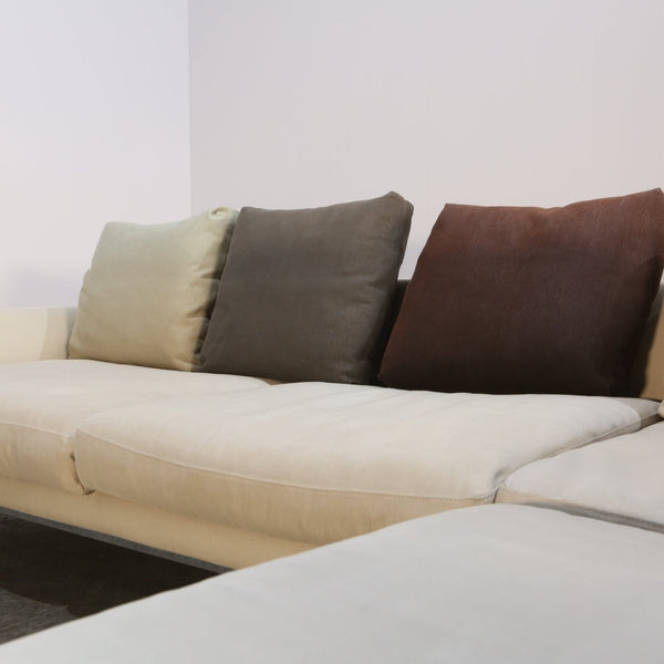 Roche Bobois Agami Sofa @ REHAUS