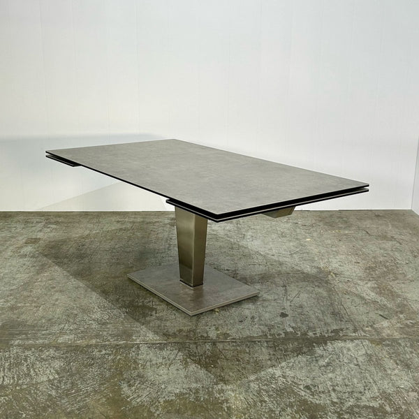 Roche Bobois Ceramic Nephtis Table @ REHAUS