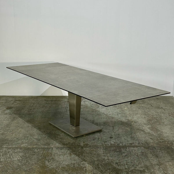 Roche Bobois Ceramic Nephtis Table @ REHAUS